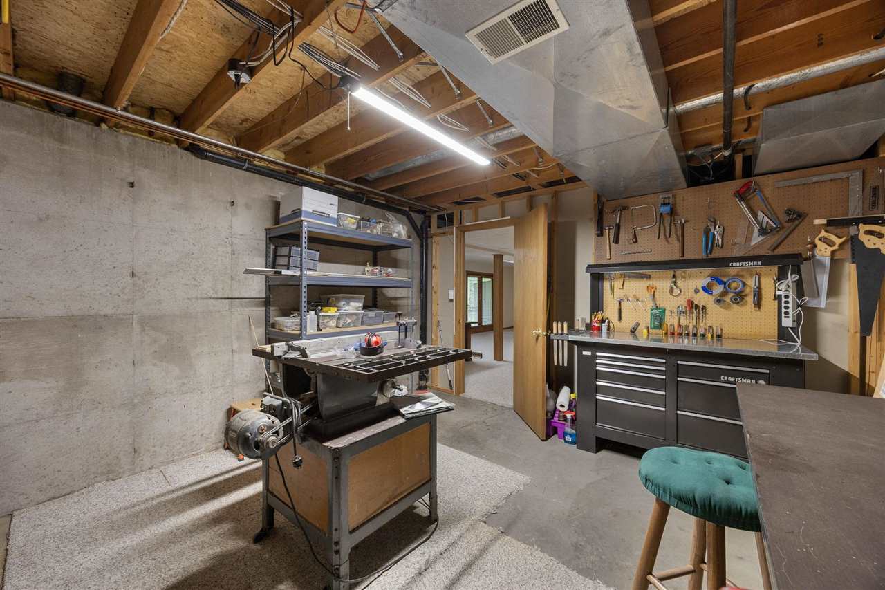 317 N 7th Avenue Iowa City IA 52245
