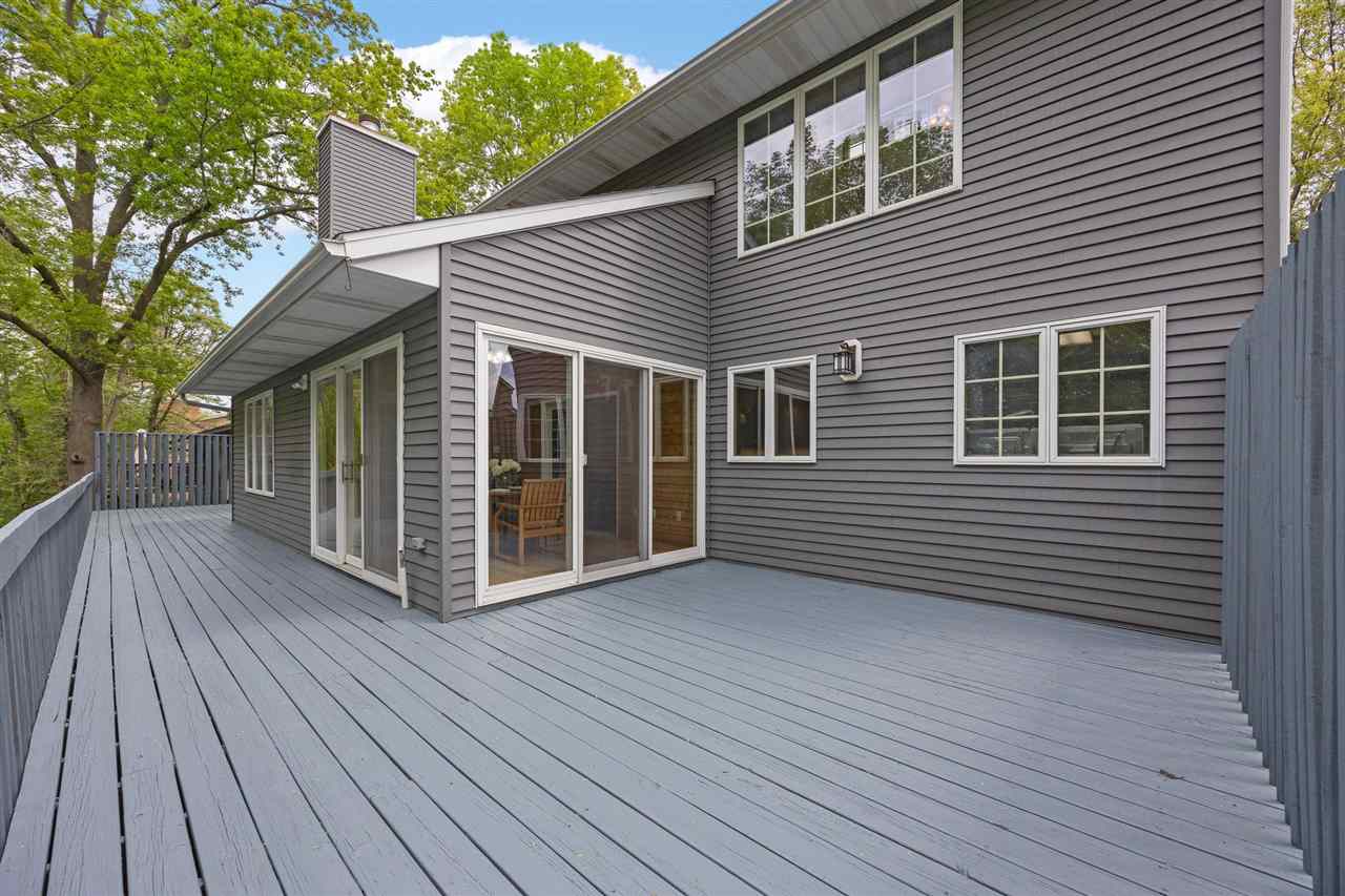 317 N 7th Avenue Iowa City IA 52245