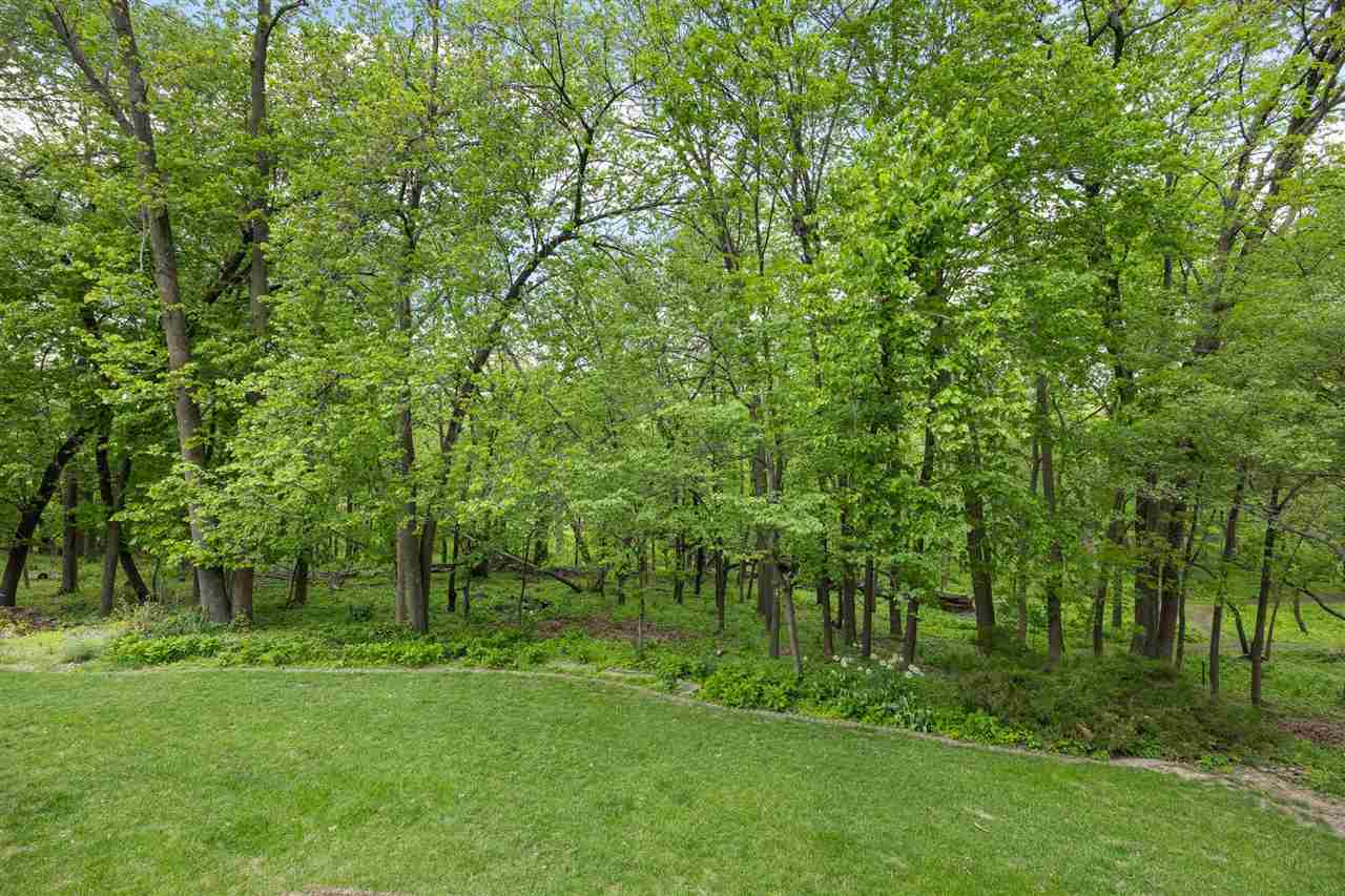 317 N 7th Avenue Iowa City IA 52245