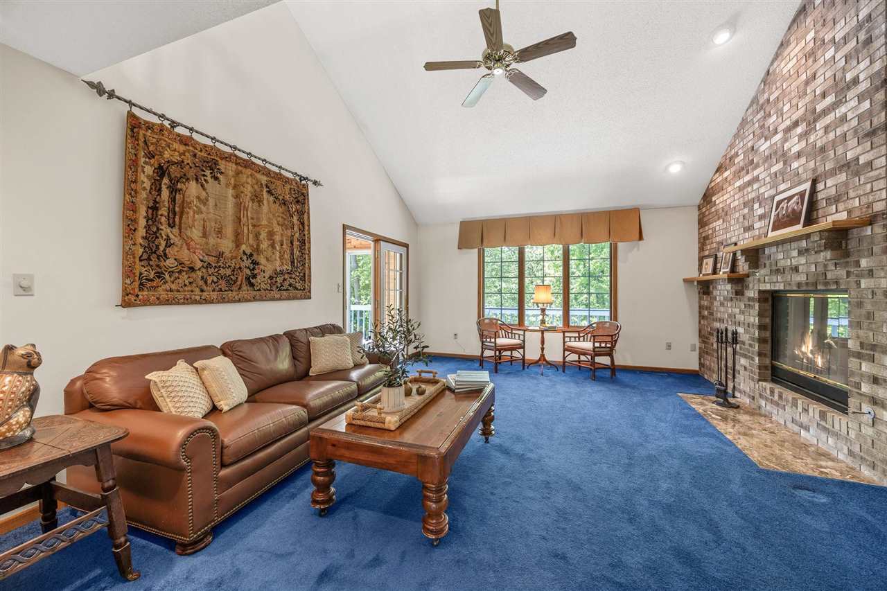 317 N 7th Avenue Iowa City IA 52245