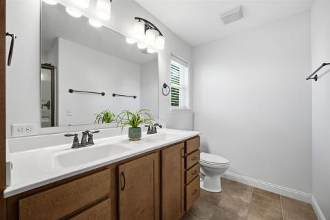 19 Eversull Lane Iowa City IA 52245