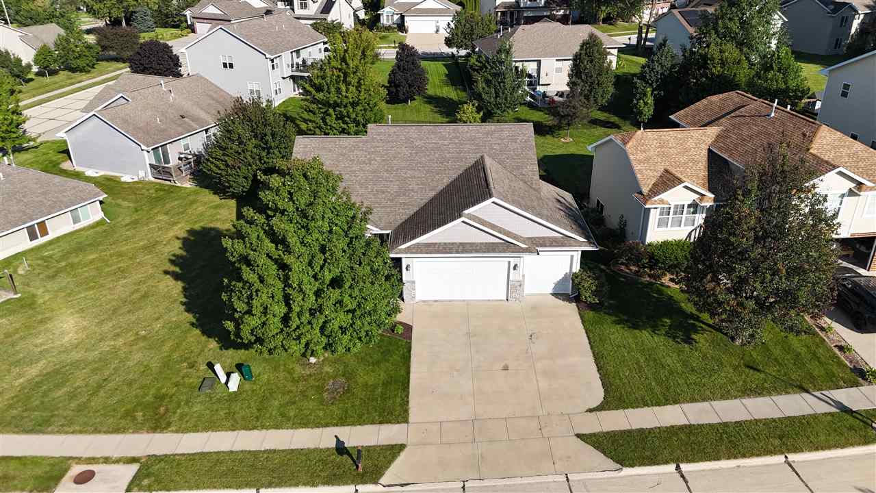 19 Eversull Lane Iowa City IA 52245