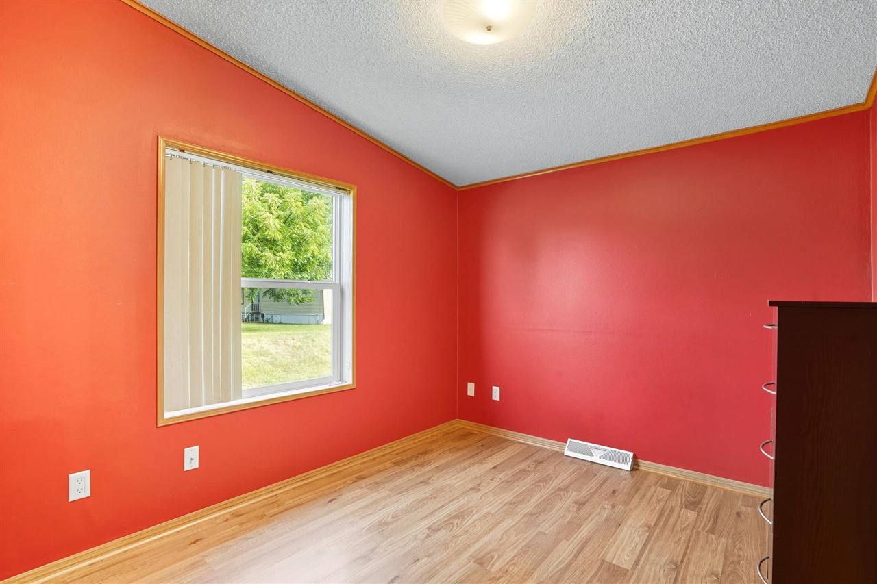 138 Paddock Circle Iowa City IA 52240