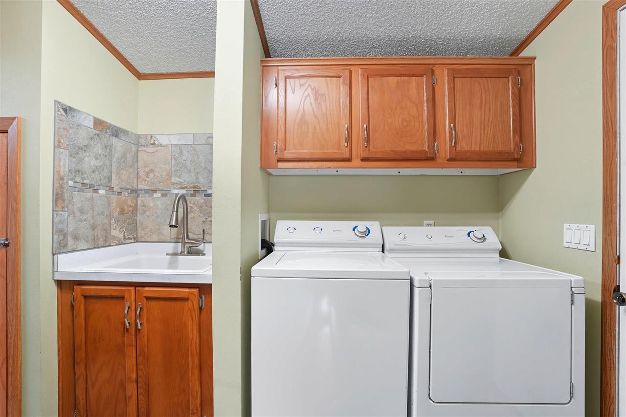 138 Paddock Circle Iowa City IA 52240