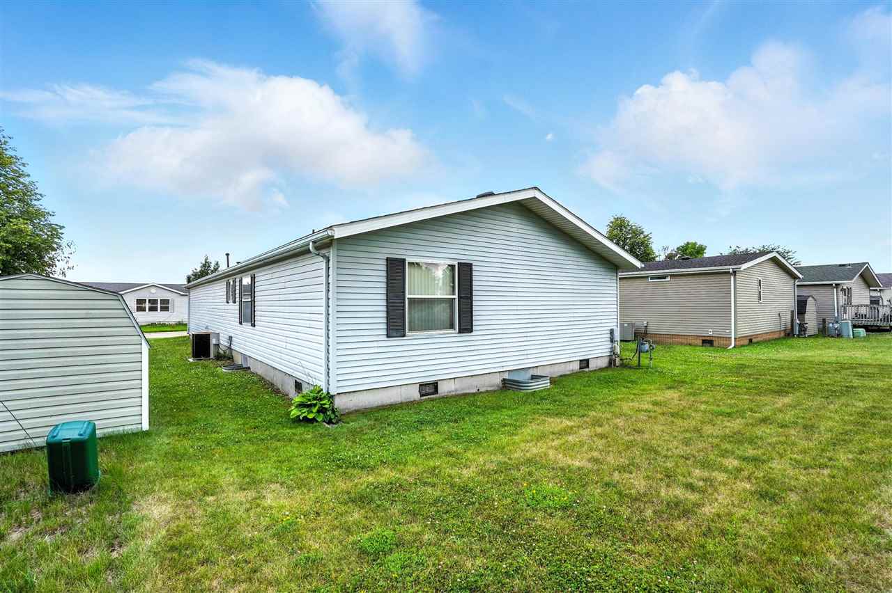 138 Paddock Circle Iowa City IA 52240