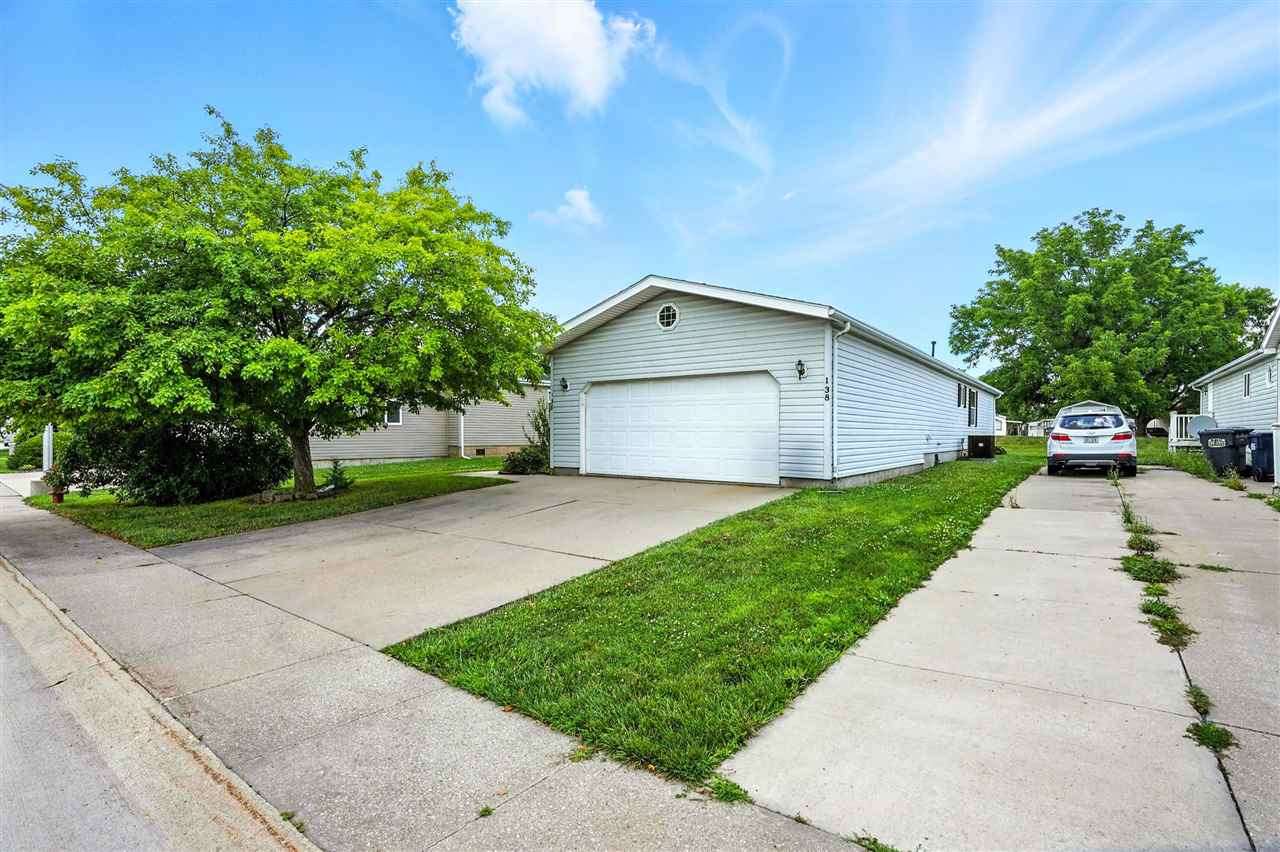 138 Paddock Circle Iowa City IA 52240