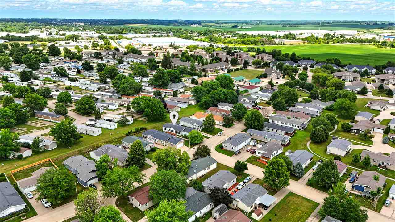 138 Paddock Circle Iowa City IA 52240