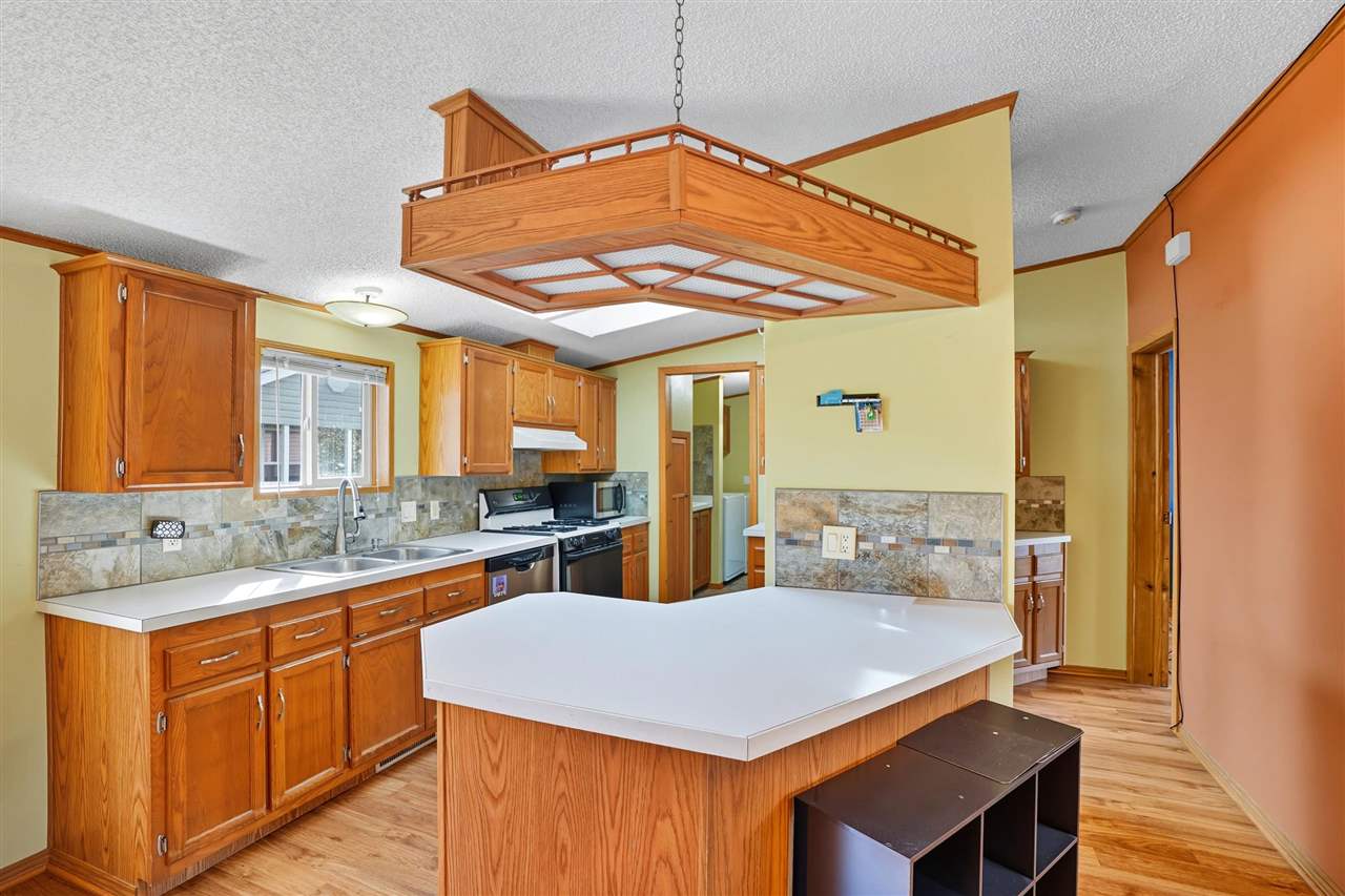 138 Paddock Circle Iowa City IA 52240