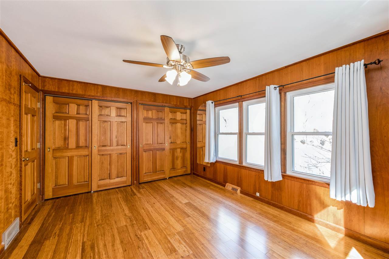 4981 Valley Farm Road Central City Name IA 52214