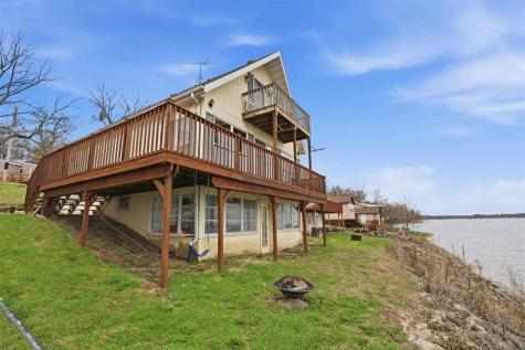 9874 F Avenue Wapello IA 52653
