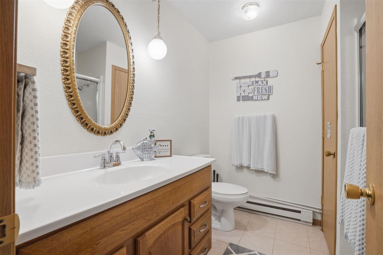 9874 F Avenue Wapello IA 52653