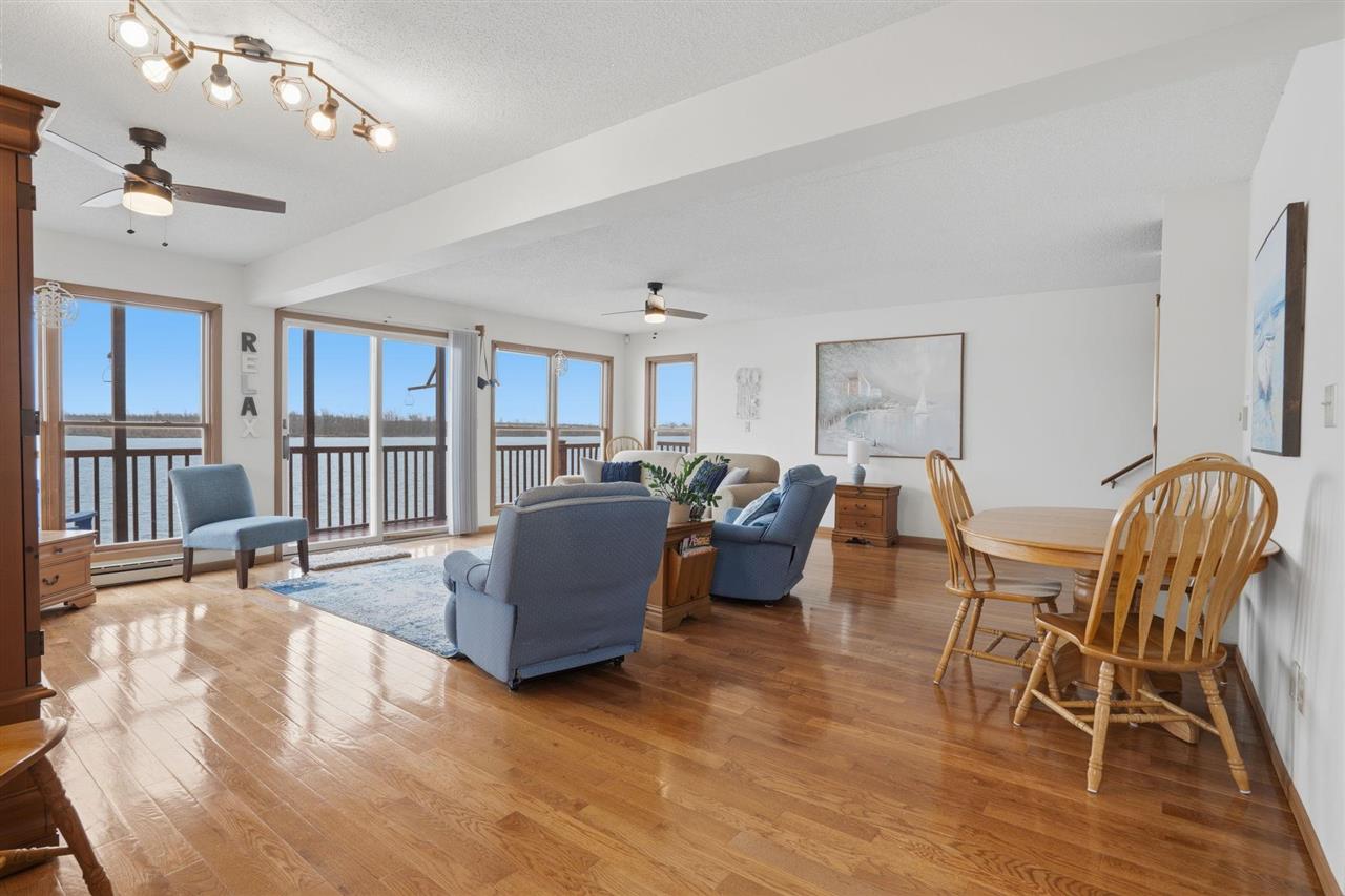 9874 F Avenue Wapello IA 52653