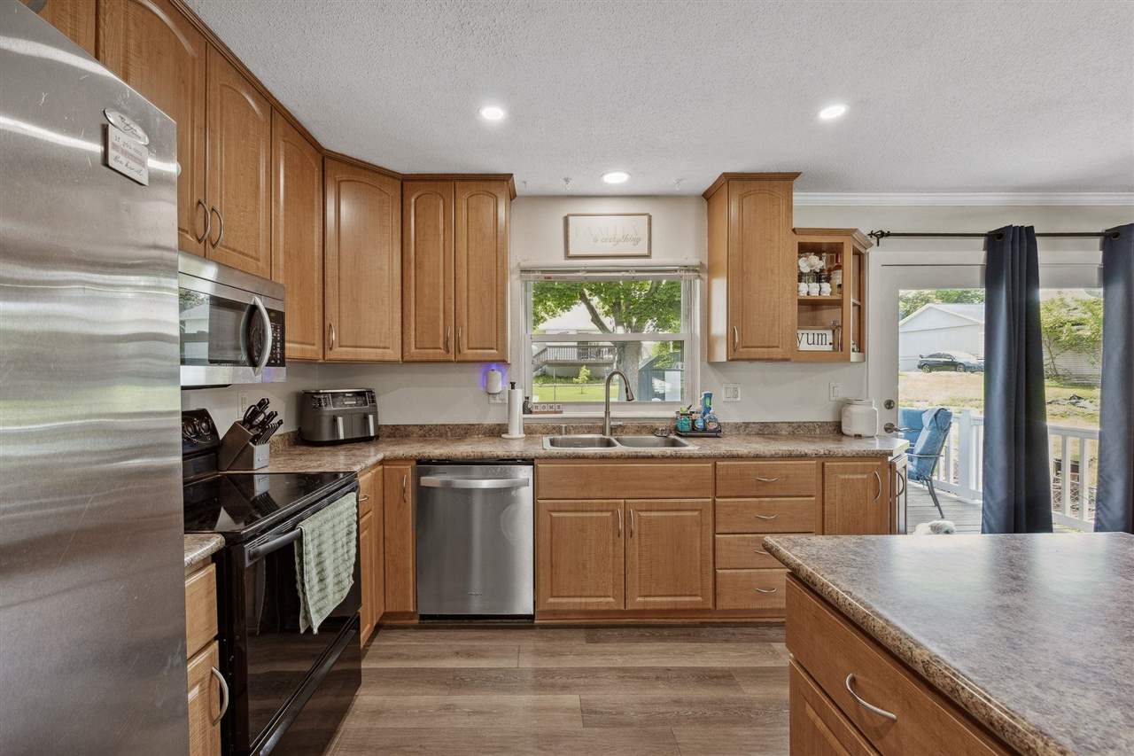 6706 Boxwood Lane NE Cedar Rapids IA 52402