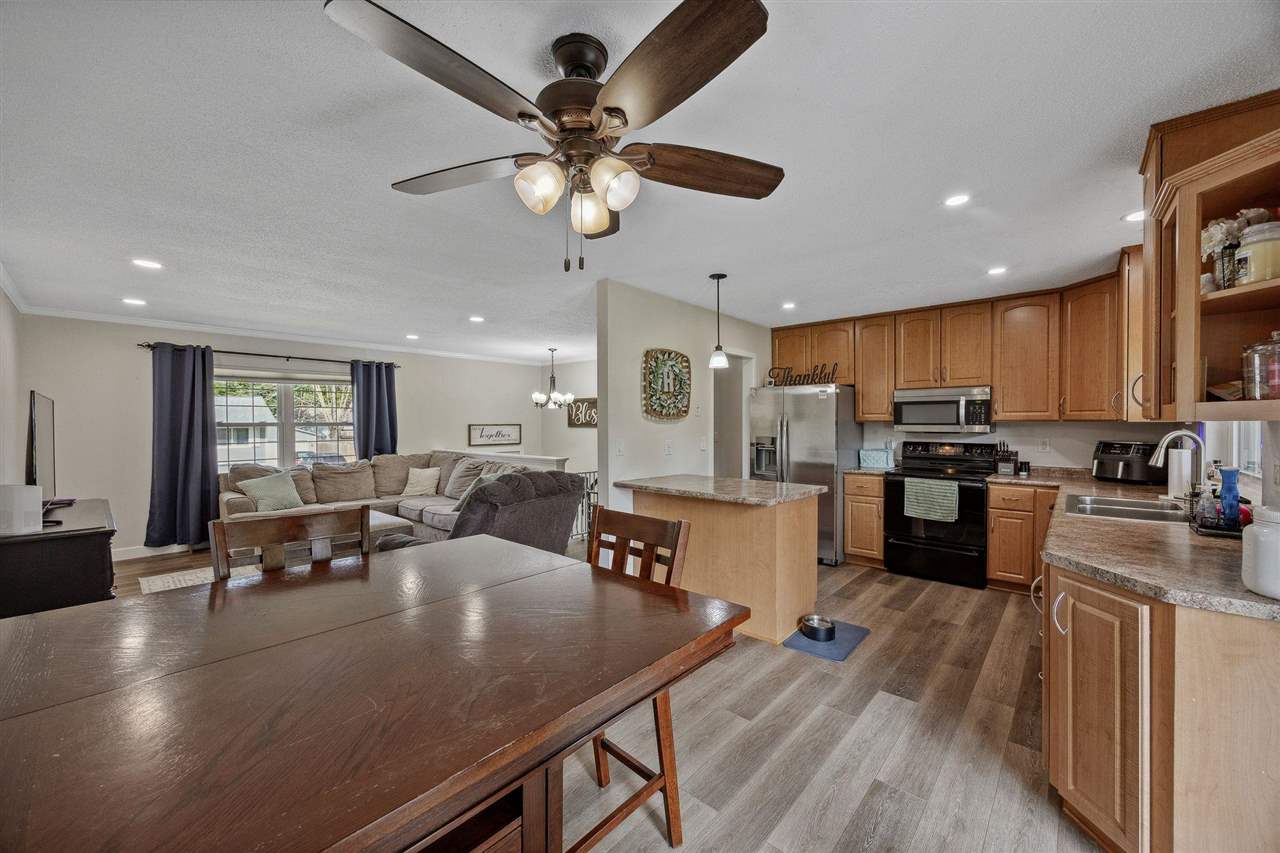 6706 Boxwood Lane NE Cedar Rapids IA 52402