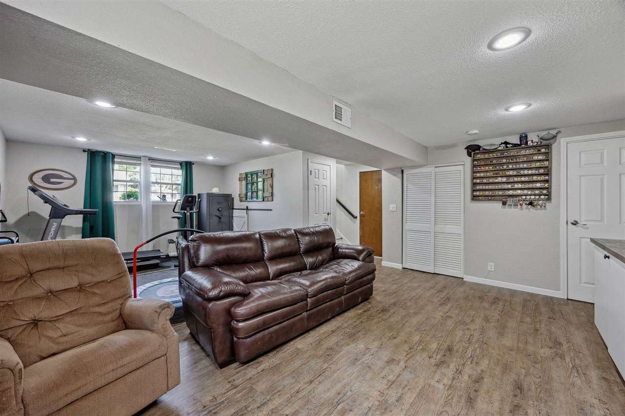 6706 Boxwood Lane NE Cedar Rapids IA 52402