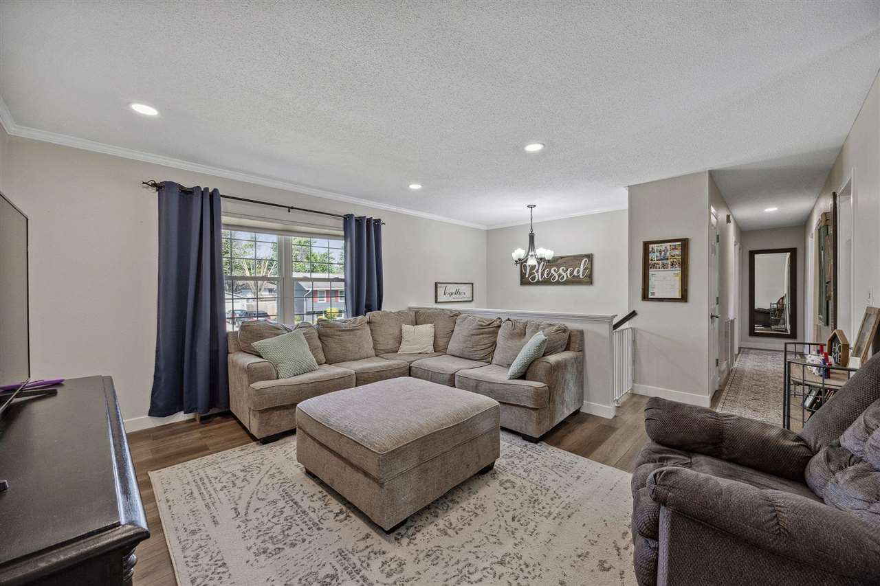 6706 Boxwood Lane NE Cedar Rapids IA 52402