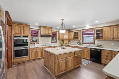 106 N Chesney Street Keota IA 52248