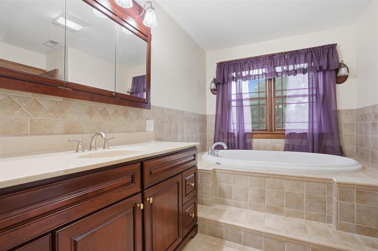 106 N Chesney Street Keota IA 52248