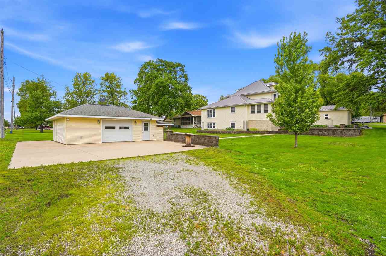 106 N Chesney Street Keota IA 52248
