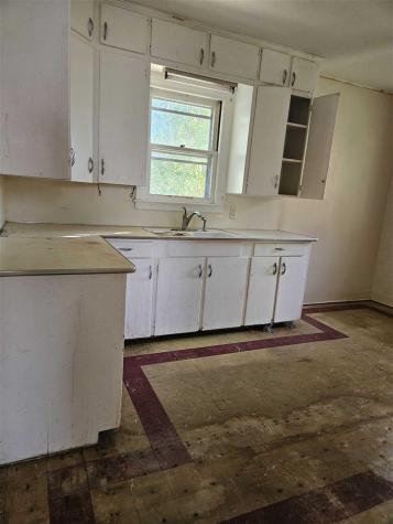 616 10th Avenue Coralville IA 52241