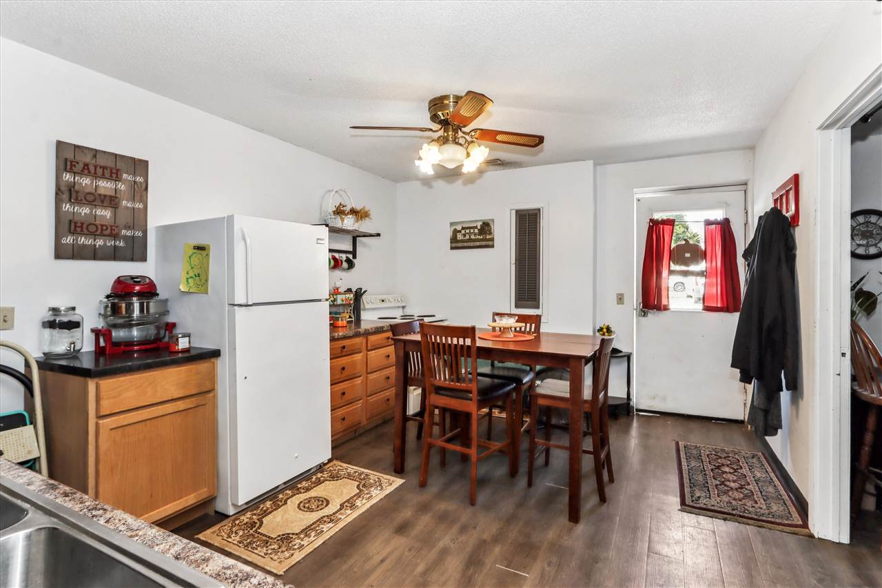 102 Washington Street Williamsburg IA 52361