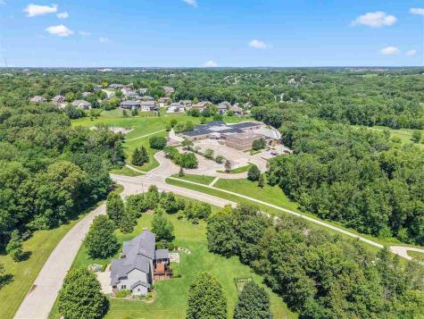 2261 Brown Deer Road Coralville IA 52241