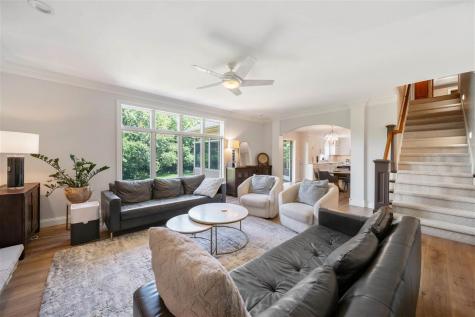 2261 Brown Deer Road Coralville IA 52241