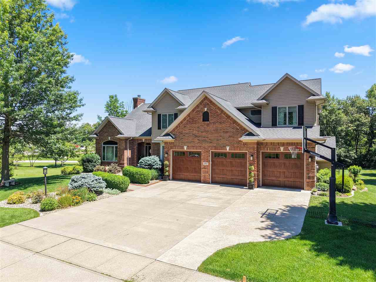 2261 Brown Deer Road Coralville IA 52241
