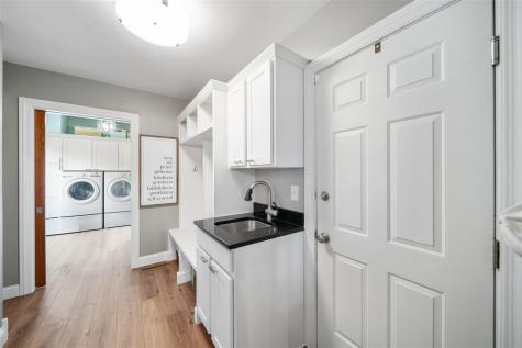 2261 Brown Deer Road Coralville IA 52241
