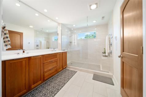 2261 Brown Deer Road Coralville IA 52241