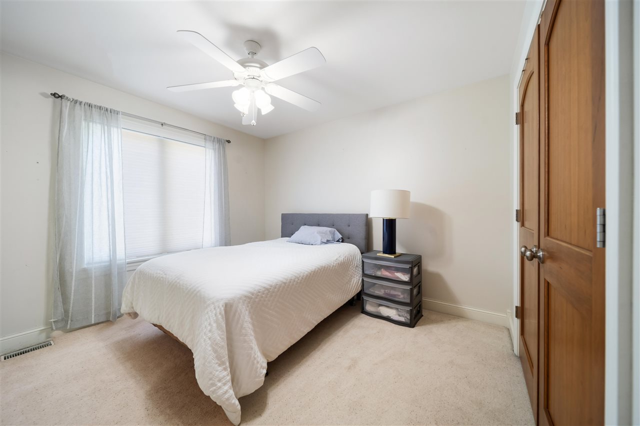 2261 Brown Deer Road Coralville IA 52241