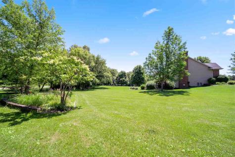 2261 Brown Deer Road Coralville IA 52241