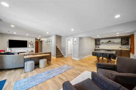 2261 Brown Deer Road Coralville IA 52241