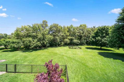 2261 Brown Deer Road Coralville IA 52241