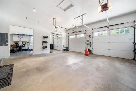 2261 Brown Deer Road Coralville IA 52241