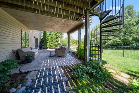 2261 Brown Deer Road Coralville IA 52241