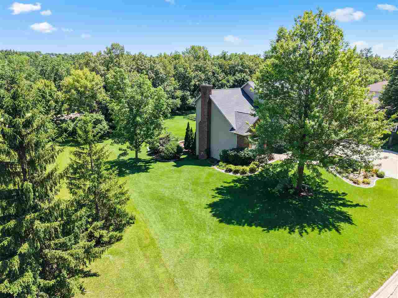 2261 Brown Deer Road Coralville IA 52241