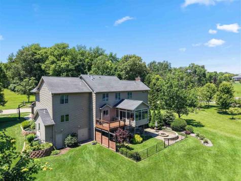 2261 Brown Deer Road Coralville IA 52241