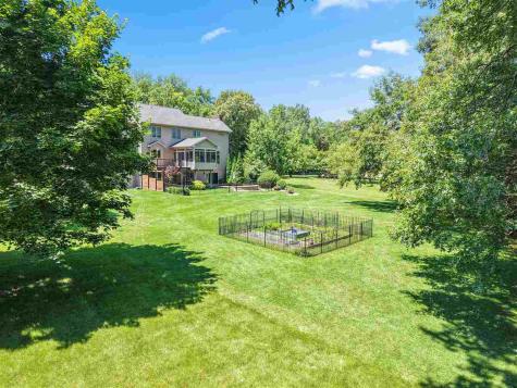 2261 Brown Deer Road Coralville IA 52241