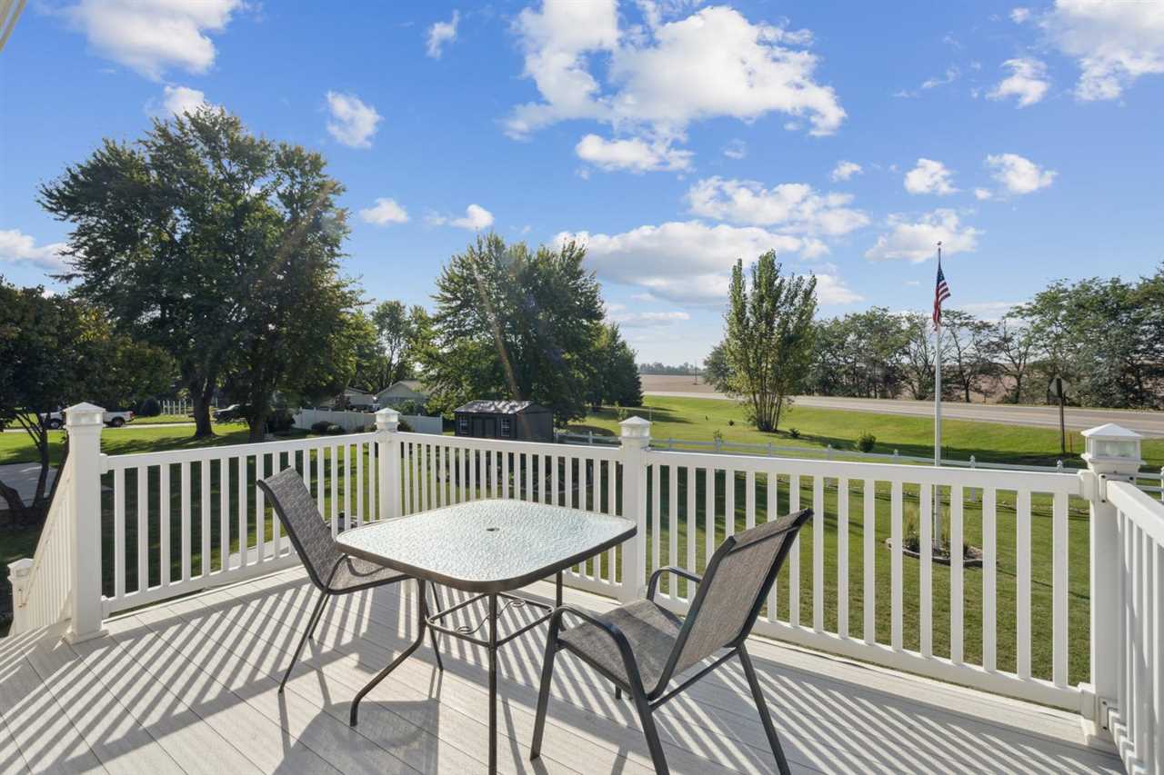 1002 W 17th Street Vinton IA 52349