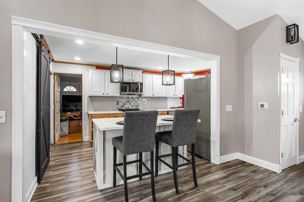 625 Freeseway Drive Robins IA 52328