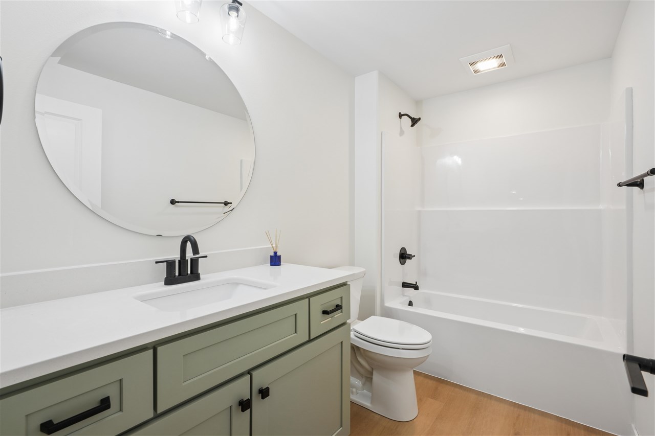 1410 Roosevelt Circle North Liberty IA 52317