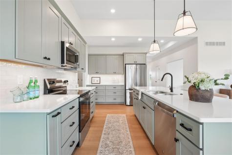 1410 Roosevelt Circle North Liberty IA 52317