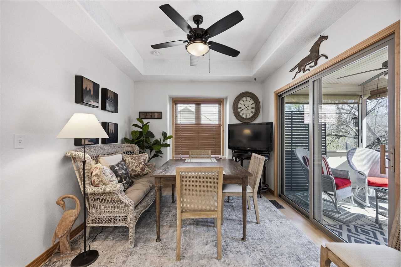 32 Donegal Place Iowa City IA 52246-3405