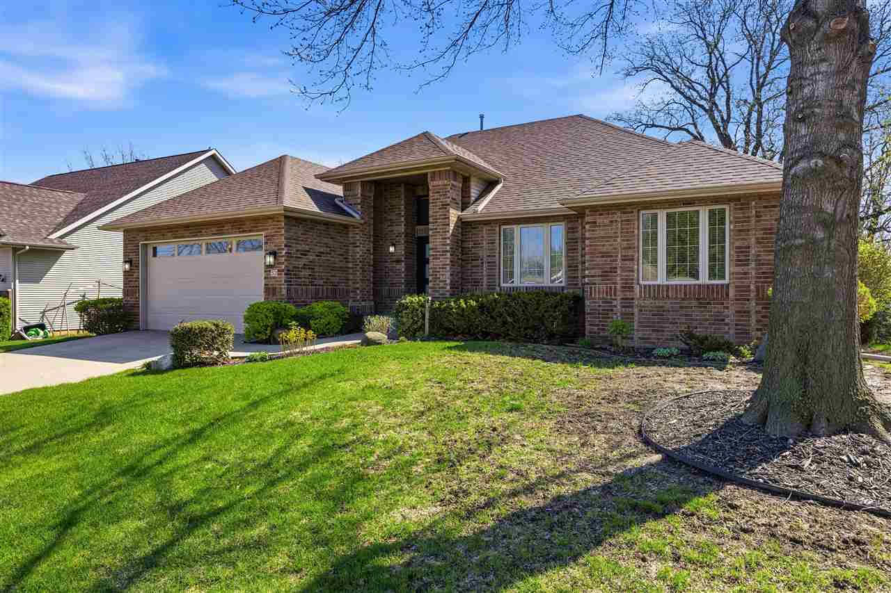 32 Donegal Place Iowa City IA 52246-3405
