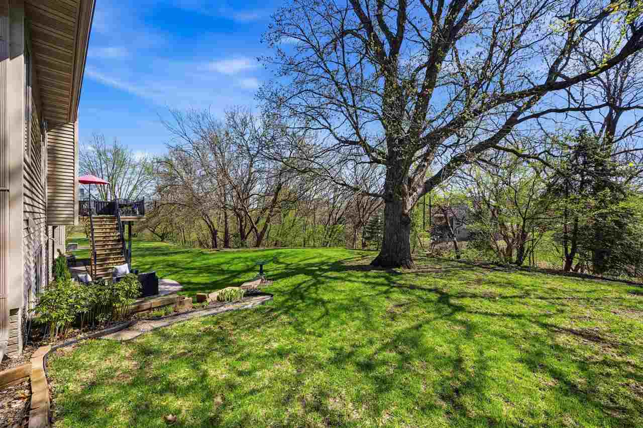 32 Donegal Place Iowa City IA 52246-3405