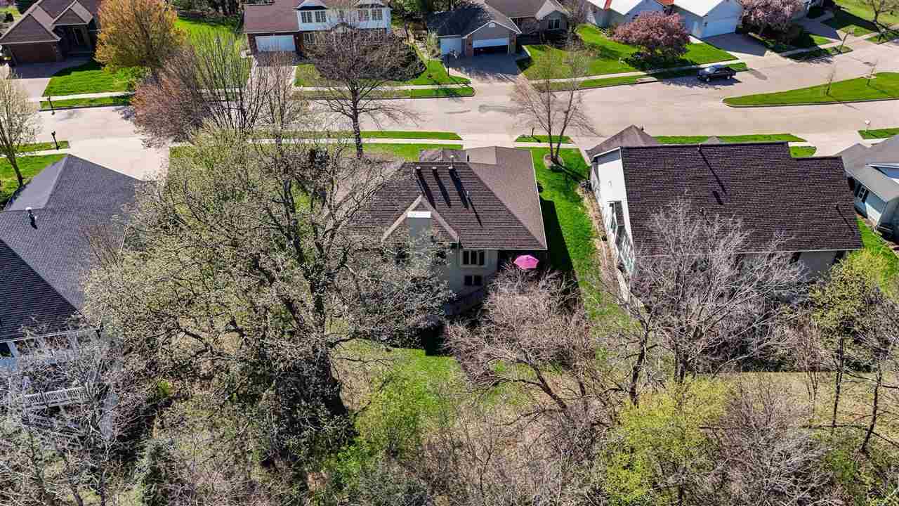32 Donegal Place Iowa City IA 52246-3405
