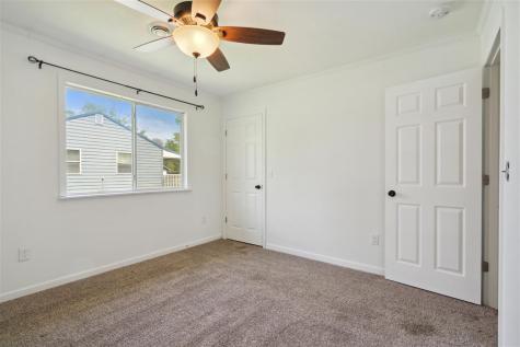 401 N 2nd Street Quasqueton IA 52326