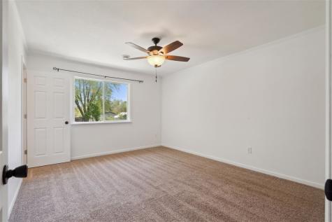 401 N 2nd Street Quasqueton IA 52326