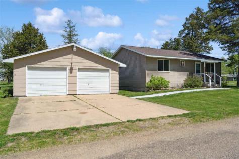 401 N 2nd Street Quasqueton IA 52326